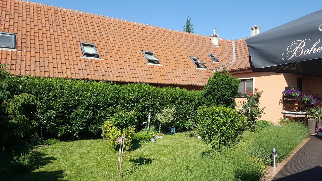 Penzion Miromar Podivin Exterior photo